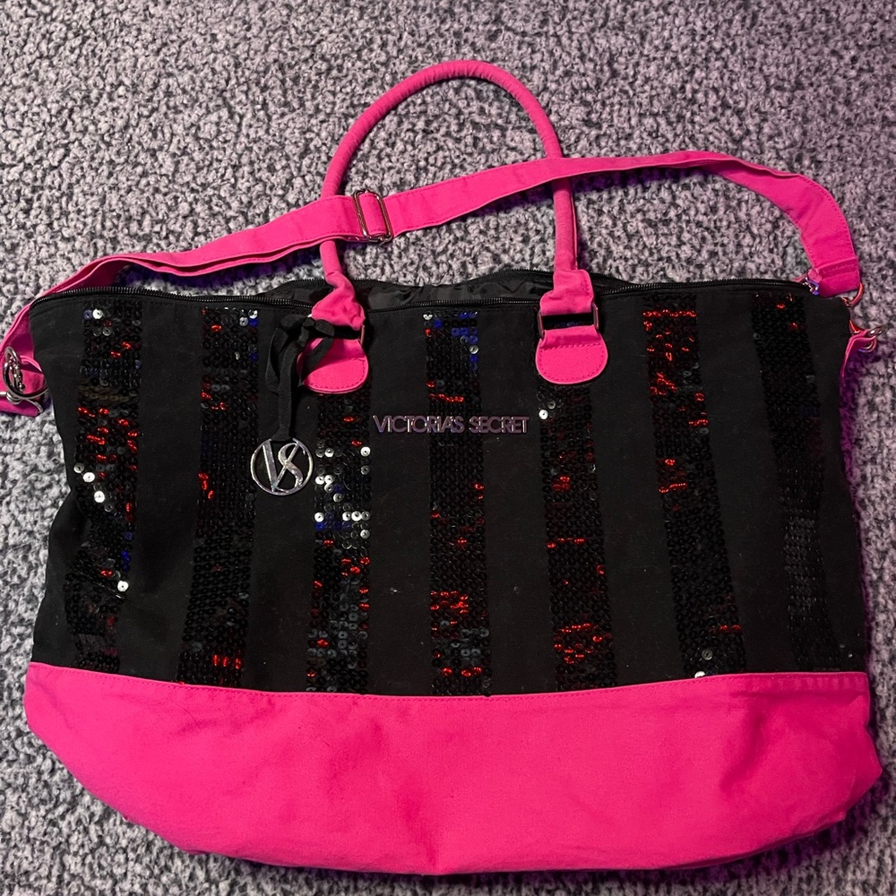 bags I have for sale, let me know which one you’re interested in!